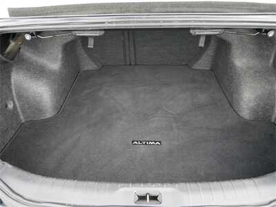 2024 Nissan Altima, $17999. Photo 6