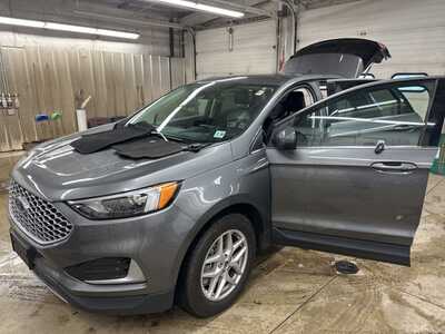 2024 Ford Edge, $23999. Photo 1