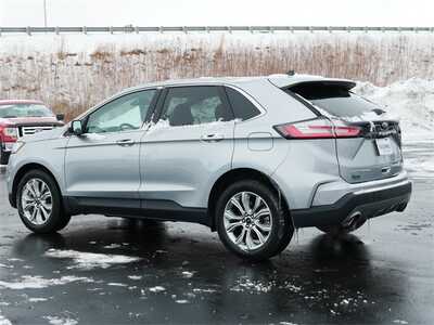 2024 Ford Edge, $26999. Photo 3