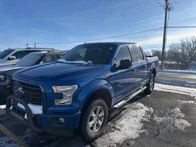 2017 Ford F150 Crew Cab, $23999. Photo 1