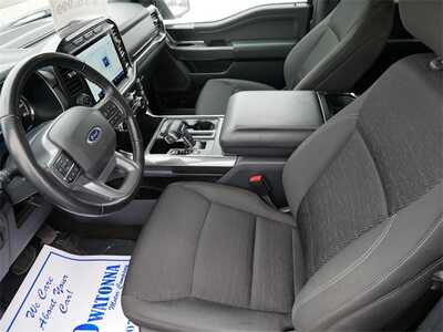 2022 Ford F150 Crew Cab, $35999. Photo 7