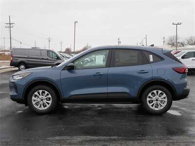2026 Ford Escape, $30468. Photo 4