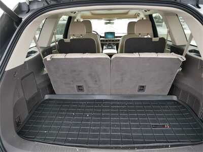 2023 Lincoln Aviator, $45999. Photo 6