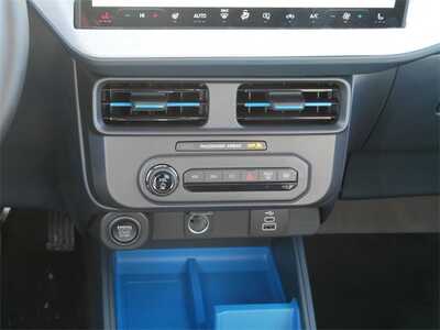 2026 Ford Maverick, $35905. Photo 7