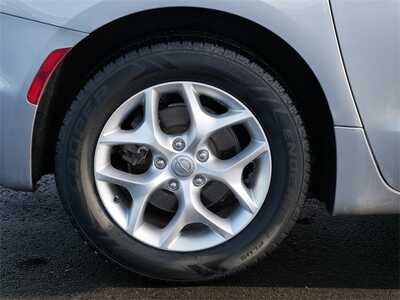 2020 Chrysler Pacifica, $19999. Photo 5