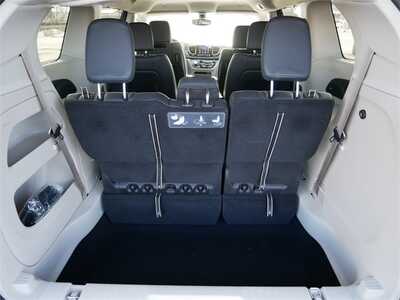 2020 Chrysler Pacifica, $19999. Photo 6
