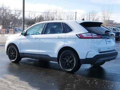 2023 Ford Edge, $23999. Photo 3