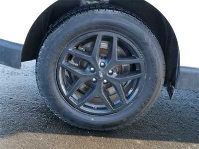 2023 Ford Edge, $23999. Photo 5