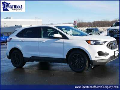2023 Ford Edge, $23999. Photo 1