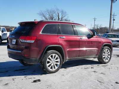 2017 Jeep Grand Cherokee, $14999. Photo 4