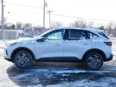 2026 Ford Escape, $33040. Photo 4