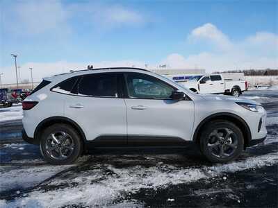 2026 Ford Escape, $33040. Photo 8