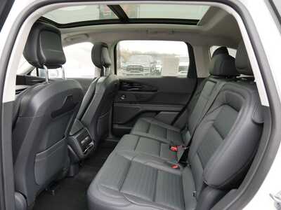 2026 Lincoln Nautilus, $69340. Photo 12