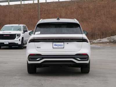 2026 Lincoln Nautilus, $69340. Photo 6