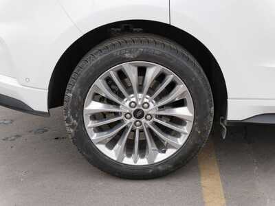 2024 Ford Edge, $32999. Photo 5