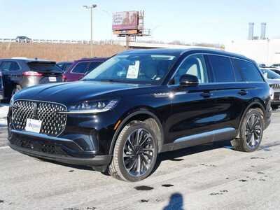 2026 Lincoln Aviator, $72378. Photo 3