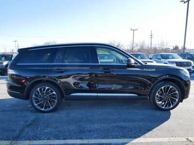 2026 Lincoln Aviator, $72378. Photo 8