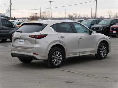 2025 Mazda CX-5, $25499. Photo 4