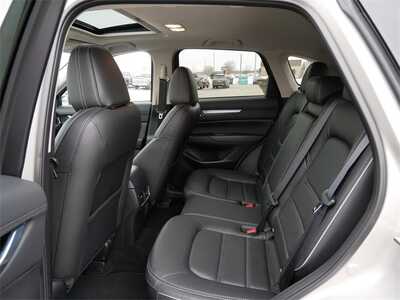 2025 Mazda CX-5, $25499. Photo 8