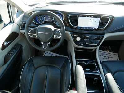 2023 Chrysler Pacifica, $26999. Photo 9