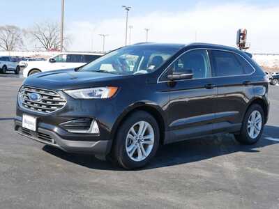 2020 Ford Edge, $15499. Photo 2