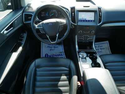 2020 Ford Edge, $15499. Photo 9