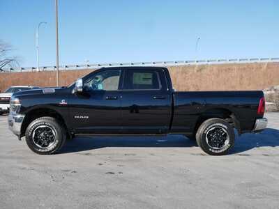 2026 RAM 3500 Crew Cab, $83989. Photo 4