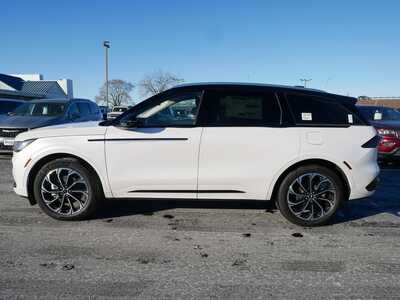 2026 Lincoln Nautilus, $62958. Photo 4