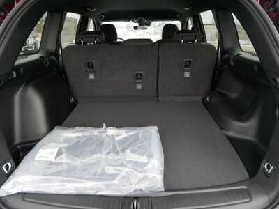 2026 Jeep Grand Cherokee, $39921. Photo 10