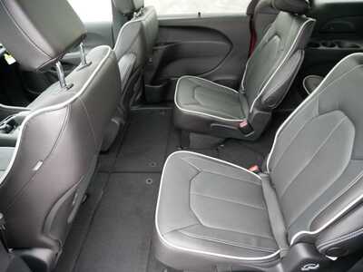 2026 Chrysler Pacifica, $52960. Photo 12