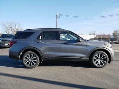 2026 Ford Explorer, $39641. Photo 8