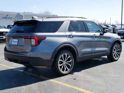 2025 Ford Explorer, $38999. Photo 4