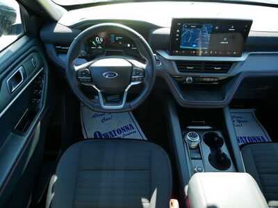 2025 Ford Explorer, $38999. Photo 9