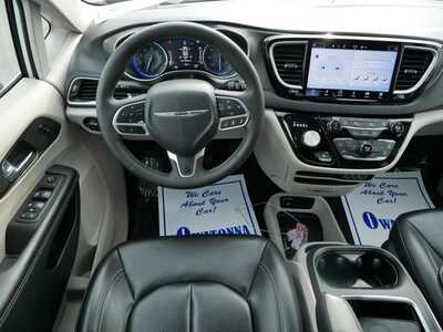 2023 Chrysler Pacifica, $22999. Photo 9