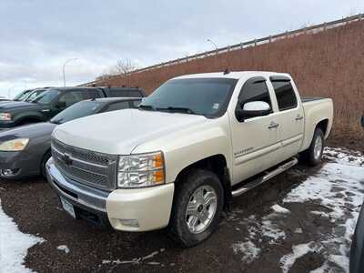 2011 Chevrolet 1500 Crew Cab, $9999. Photo 1