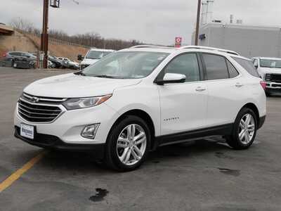 2020 Chevrolet Equinox, $16999. Photo 2