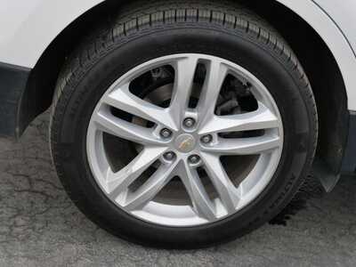 2020 Chevrolet Equinox, $16999. Photo 5