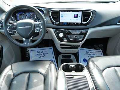 2024 Chrysler Pacifica, $25499. Photo 9