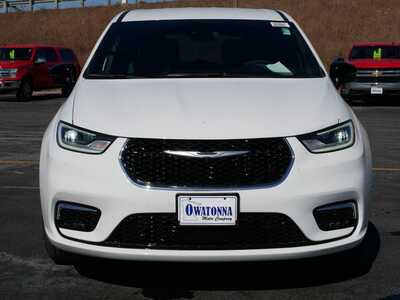 2026 Chrysler Pacifica, $43965. Photo 2