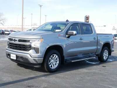 2024 Chevrolet 1500 Crew Cab, $41999. Photo 2