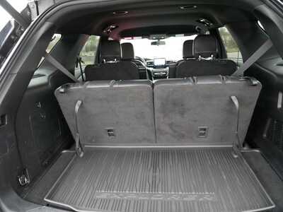 2020 Ford Explorer, $17999. Photo 6