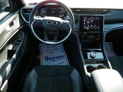 2025 Jeep Grand Cherokee, $35999. Photo 9