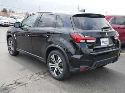 2025 Mitsubishi Outlander, $19999. Photo 3