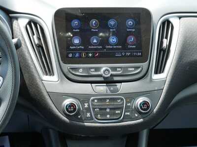 2022 Chevrolet Malibu, $17999. Photo 10