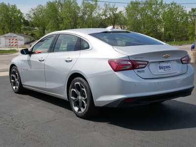 2022 Chevrolet Malibu, $17999. Photo 3