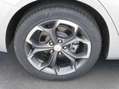 2022 Chevrolet Malibu, $17999. Photo 5