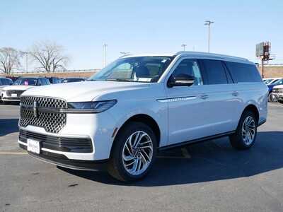 2026 Lincoln Navigator L, $99647. Photo 3