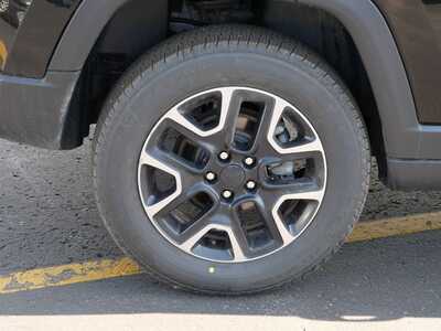 2019 Jeep Compass, $14499. Photo 5