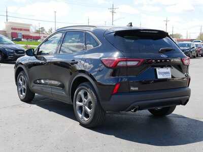 2025 Ford Escape, $24499. Photo 3