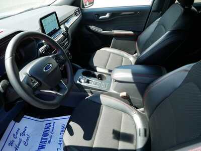 2025 Ford Escape, $24499. Photo 7